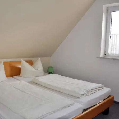 Apartment Takelage: Hundefreundlich & Balkon Gollendorf